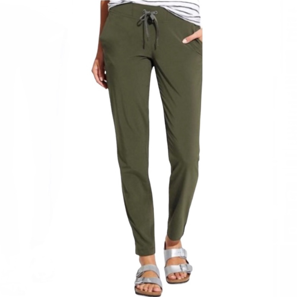 Athleta Olive Ankle Pants 12T